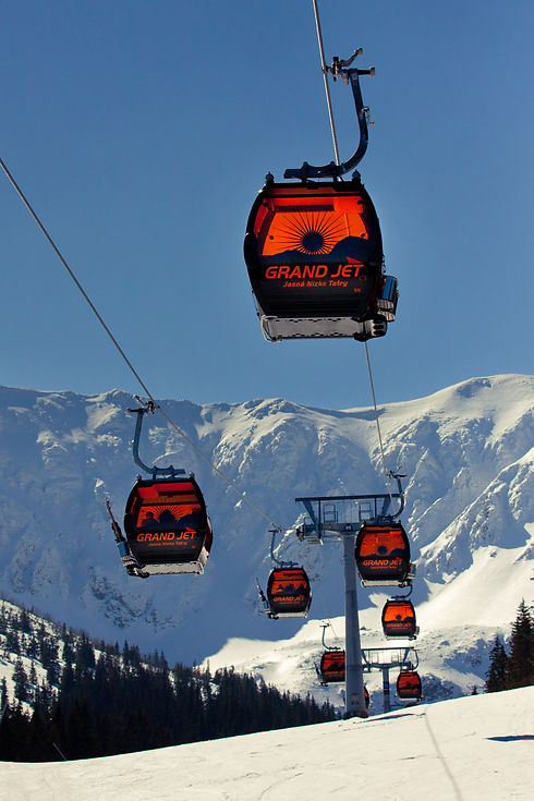 gondola norht face potrait.jpg