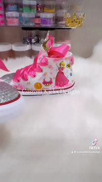 Princess beach custom converse