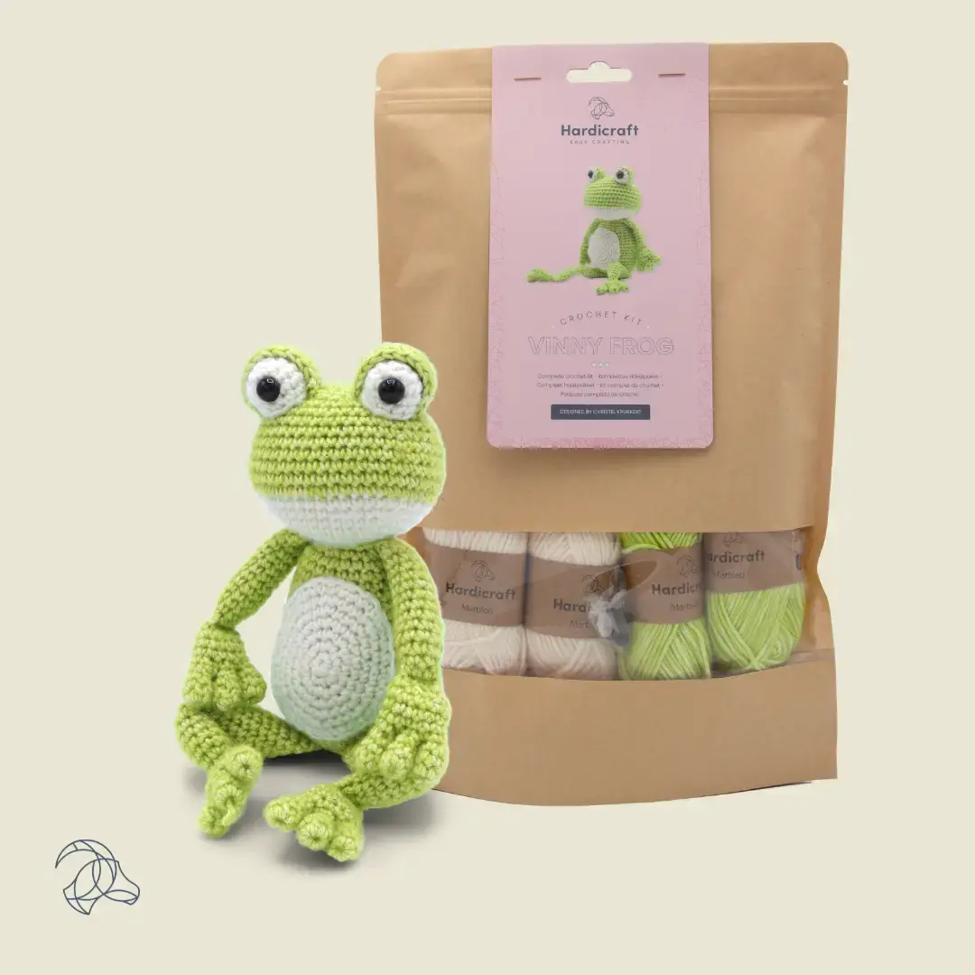 Hardicraft Vinny Frog Crochet Kit
