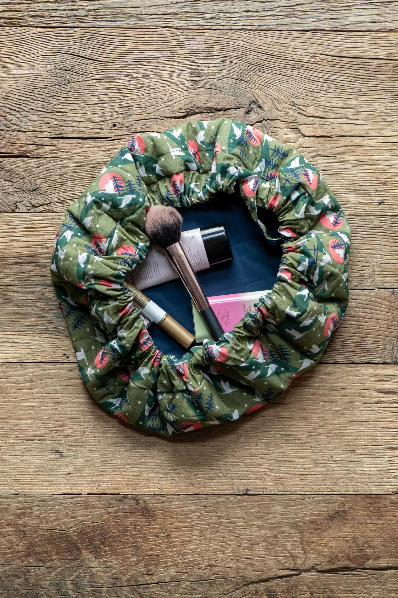 Snow Goose Cosmetic Drawstring Pouch