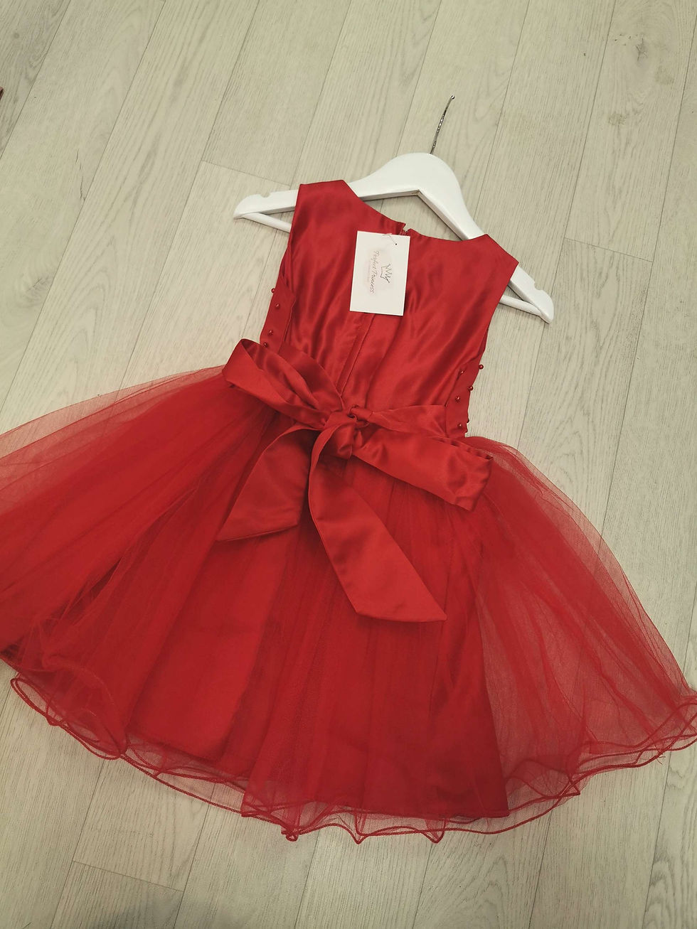 Thumbnail: PIPPA (Red) 