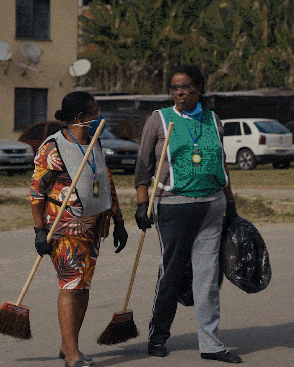 RD - insta 2_3 (1).gif