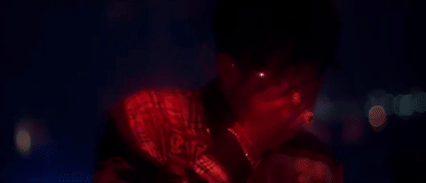 giphy.gif