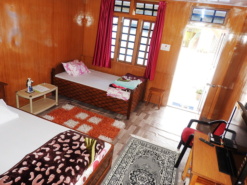 Dondrub Homestay & Resort