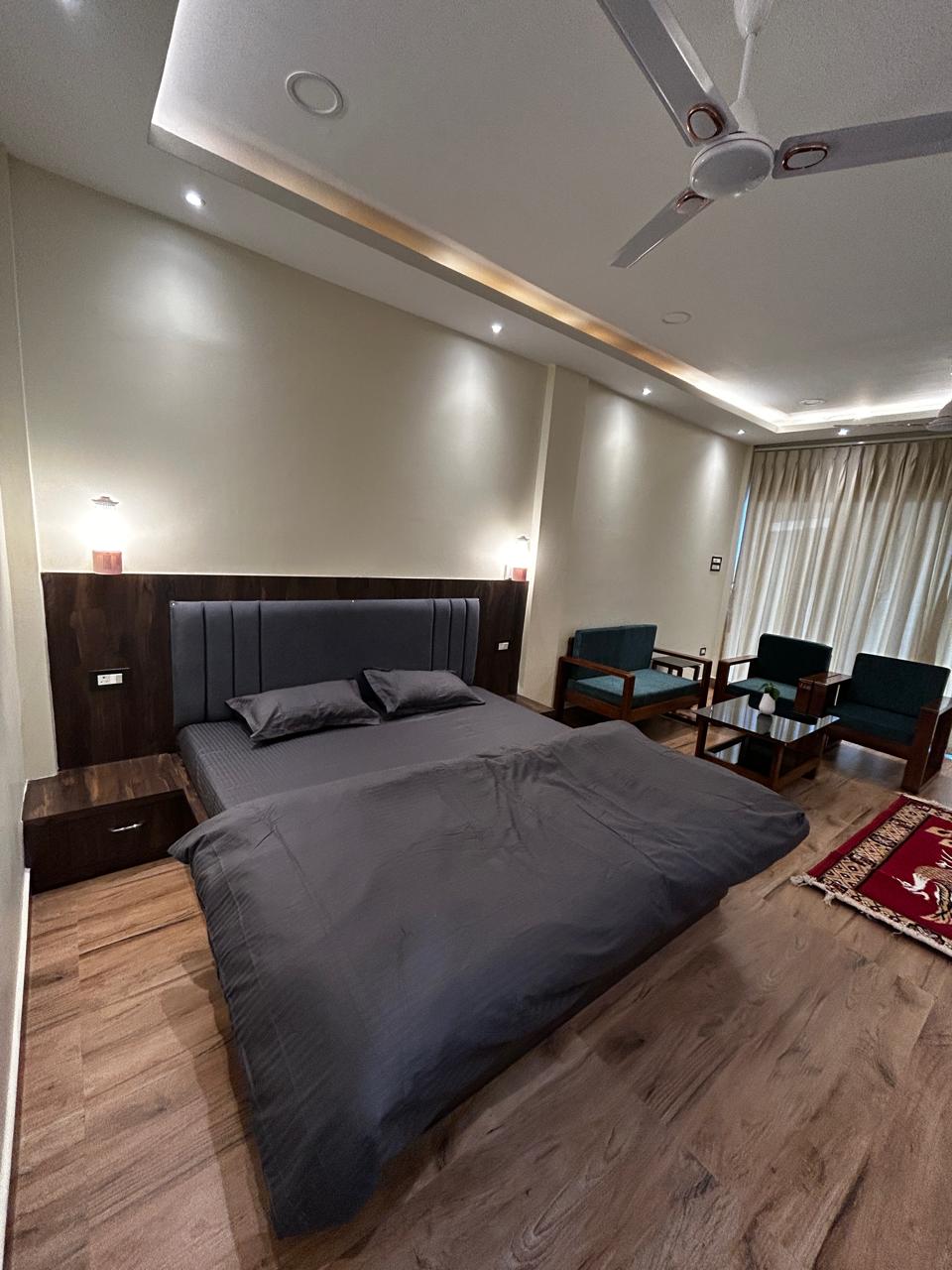 King Size bed room