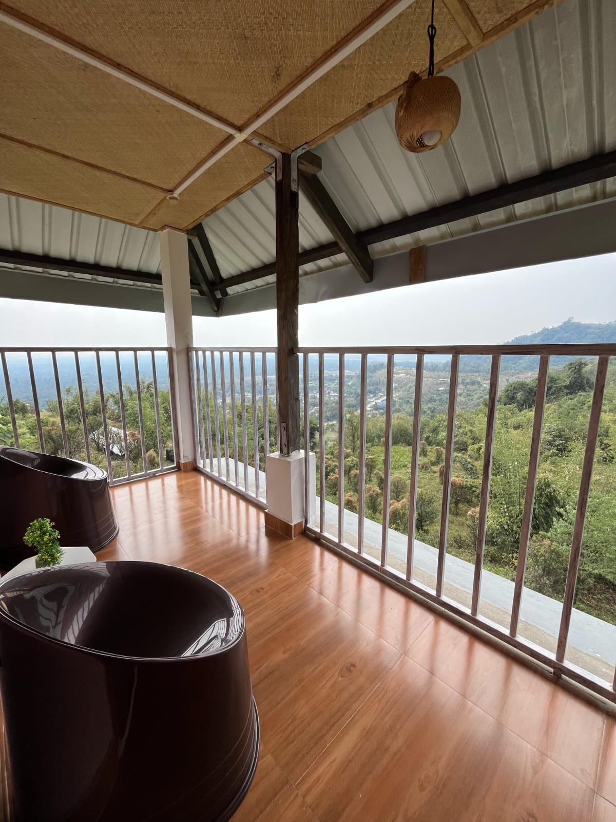 Alpine View Resort Dambuk surrounded by nature