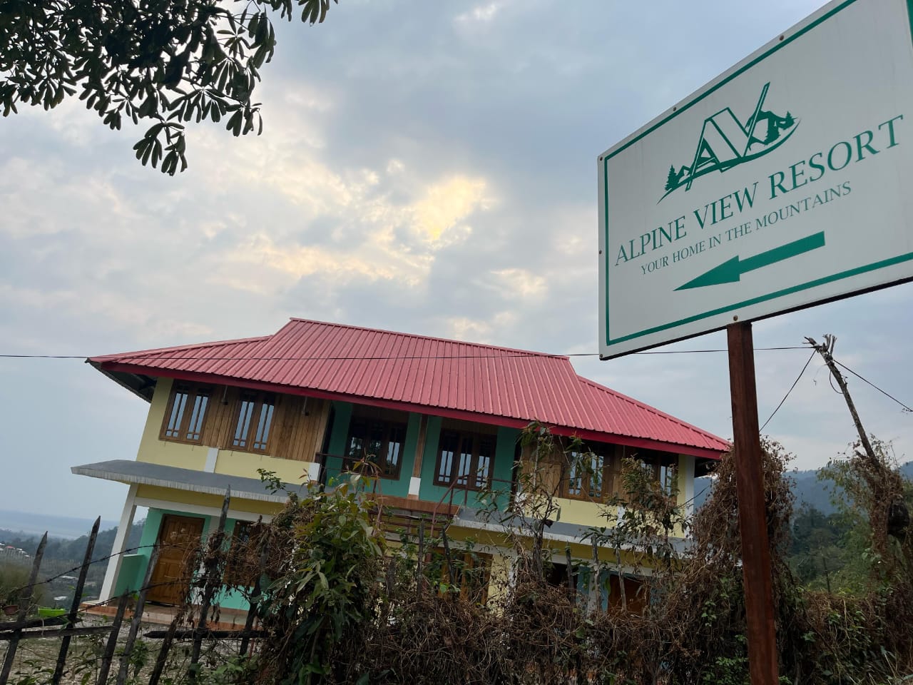 Alpine View Resort Dambuk surrounded by nature