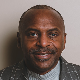 freshwindheadshots-4.jpg