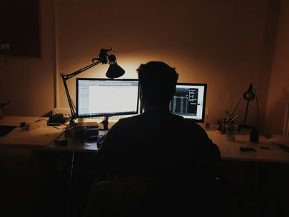 How Indie Hackers Built a $100M Community With No Ads