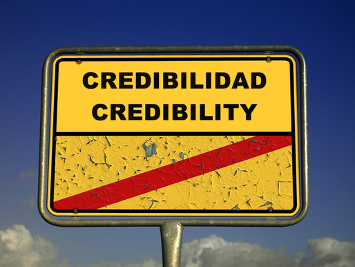 Construyendo su Credibilidad ● Building your Credibility