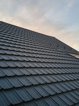 Choosing the Right Roofing Firm: Essential Tips for Homeowners
