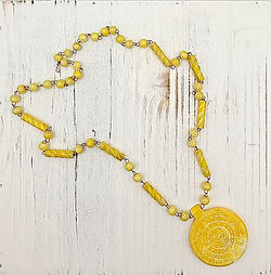 YELLOW NECKLACE - OVERHEAD_edited.jpg