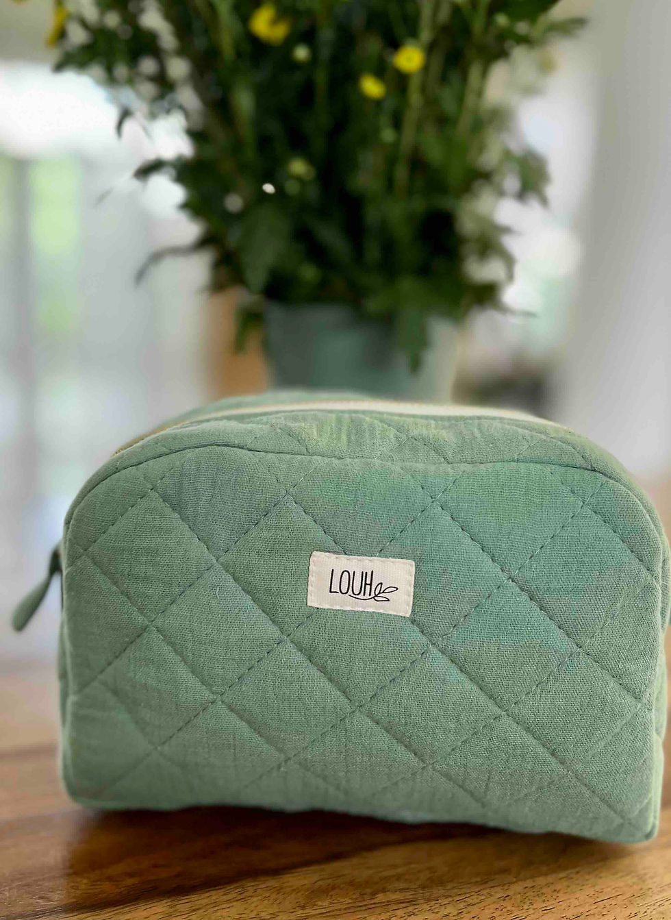 TOILETRY ROUND SMALL light green