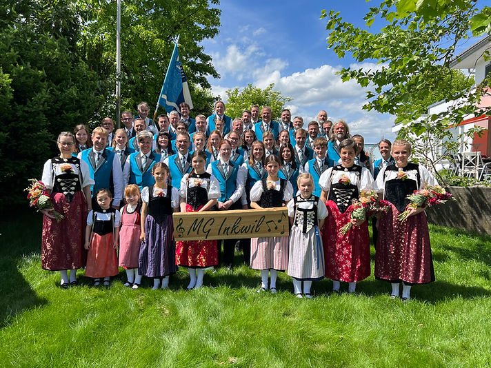Gruppen Foto.jpeg