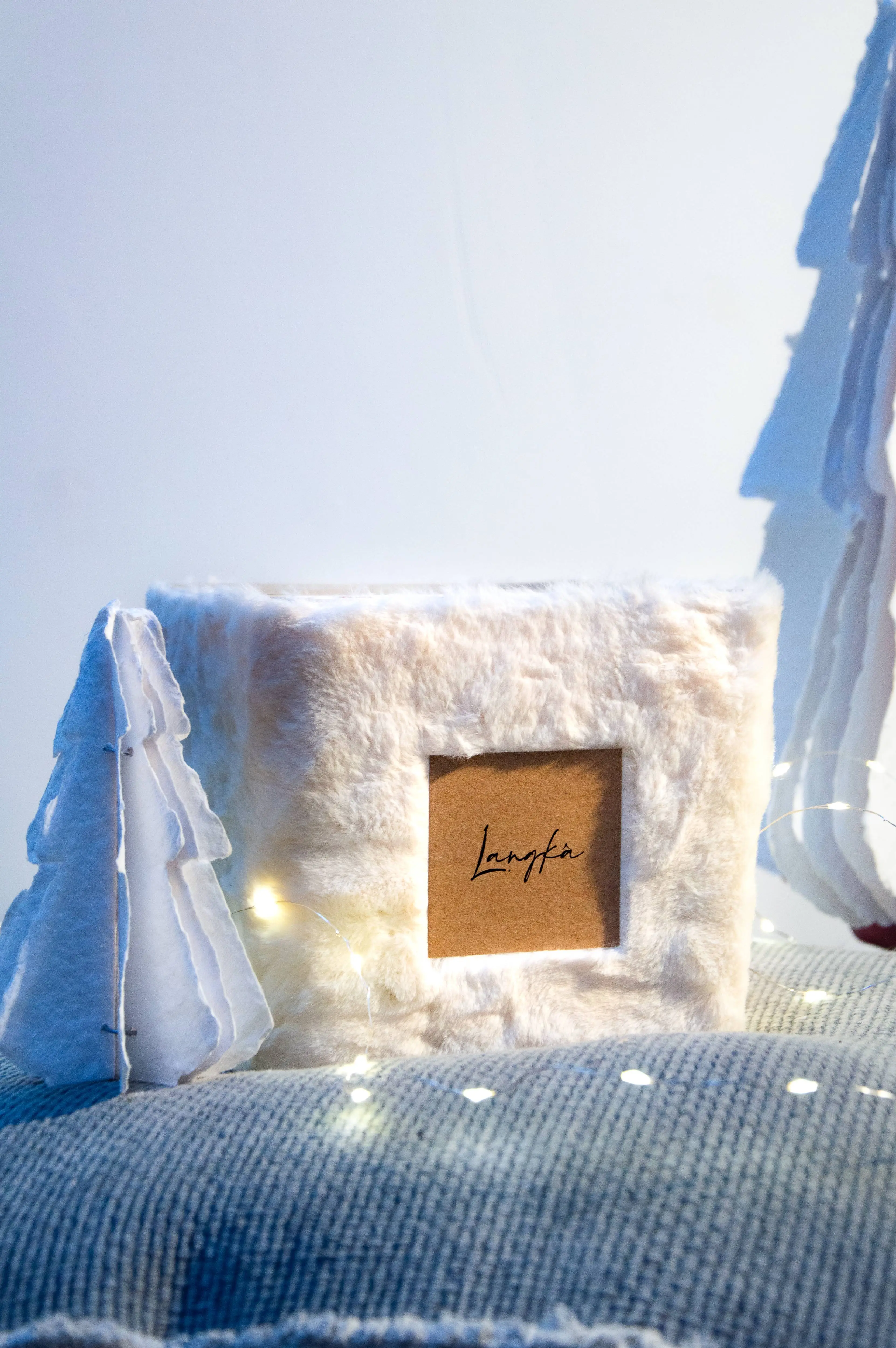 bougie artisanale idéale pour l'hiver disponible chez Langkâ Bougies