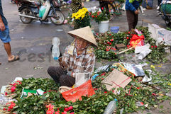 Autentický život v hlavním městě Hanoj ve Vietnamu na zájezdu s CK Cestuj s Honzou.
