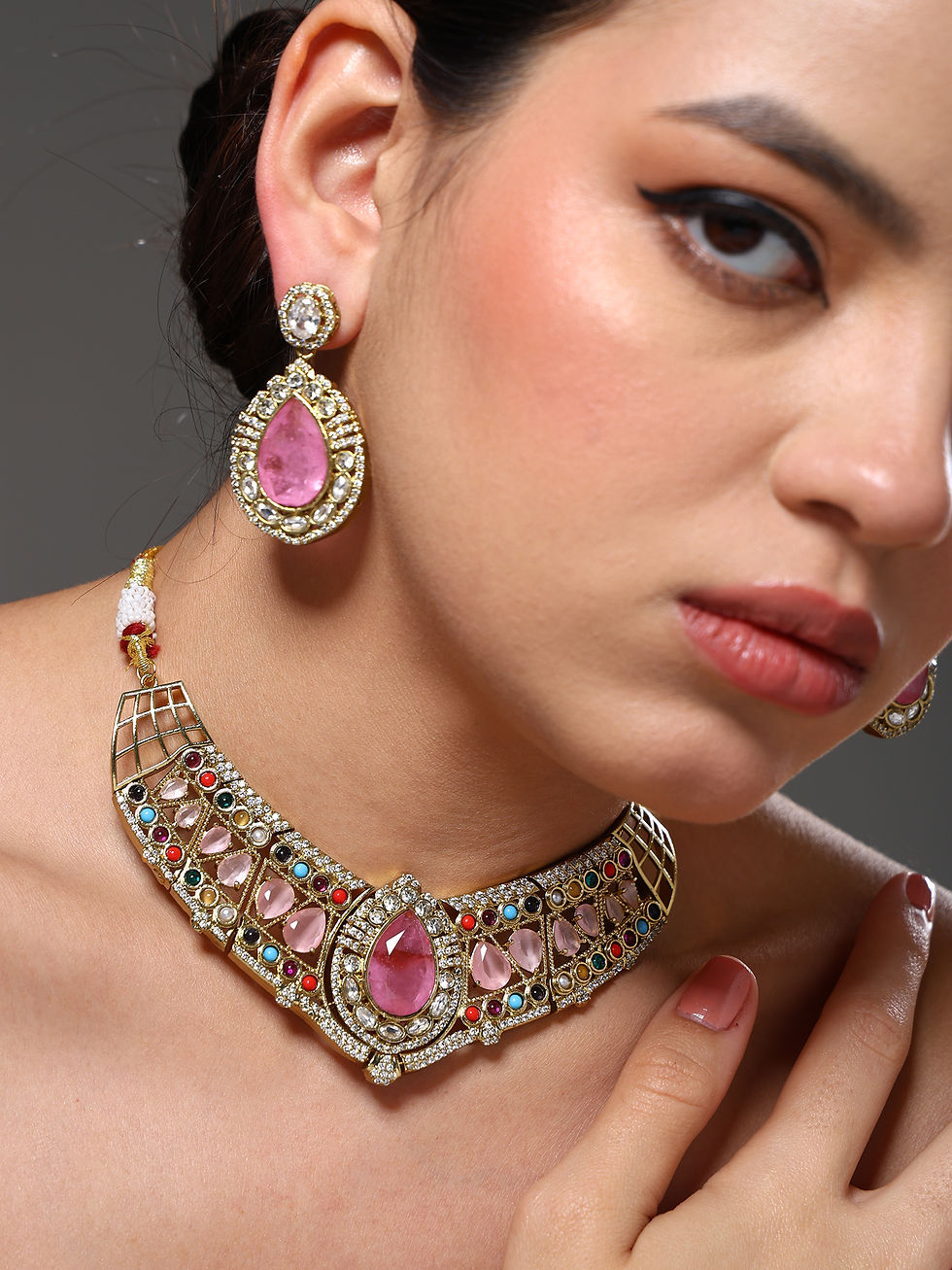 Thumbnail: Royal Kundan Choker Necklace with teardrop centerpiece and Earrings