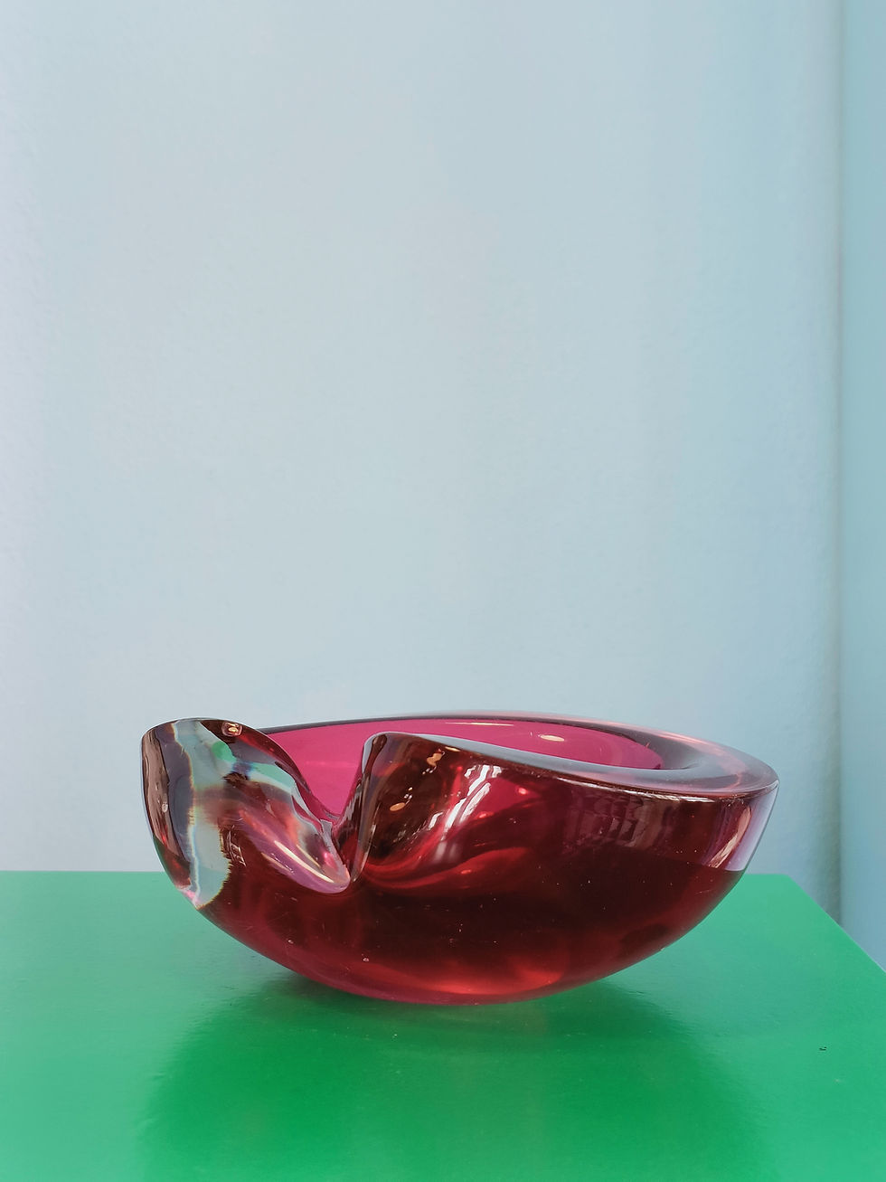 Thumbnail: Pink glass catchall/bowl