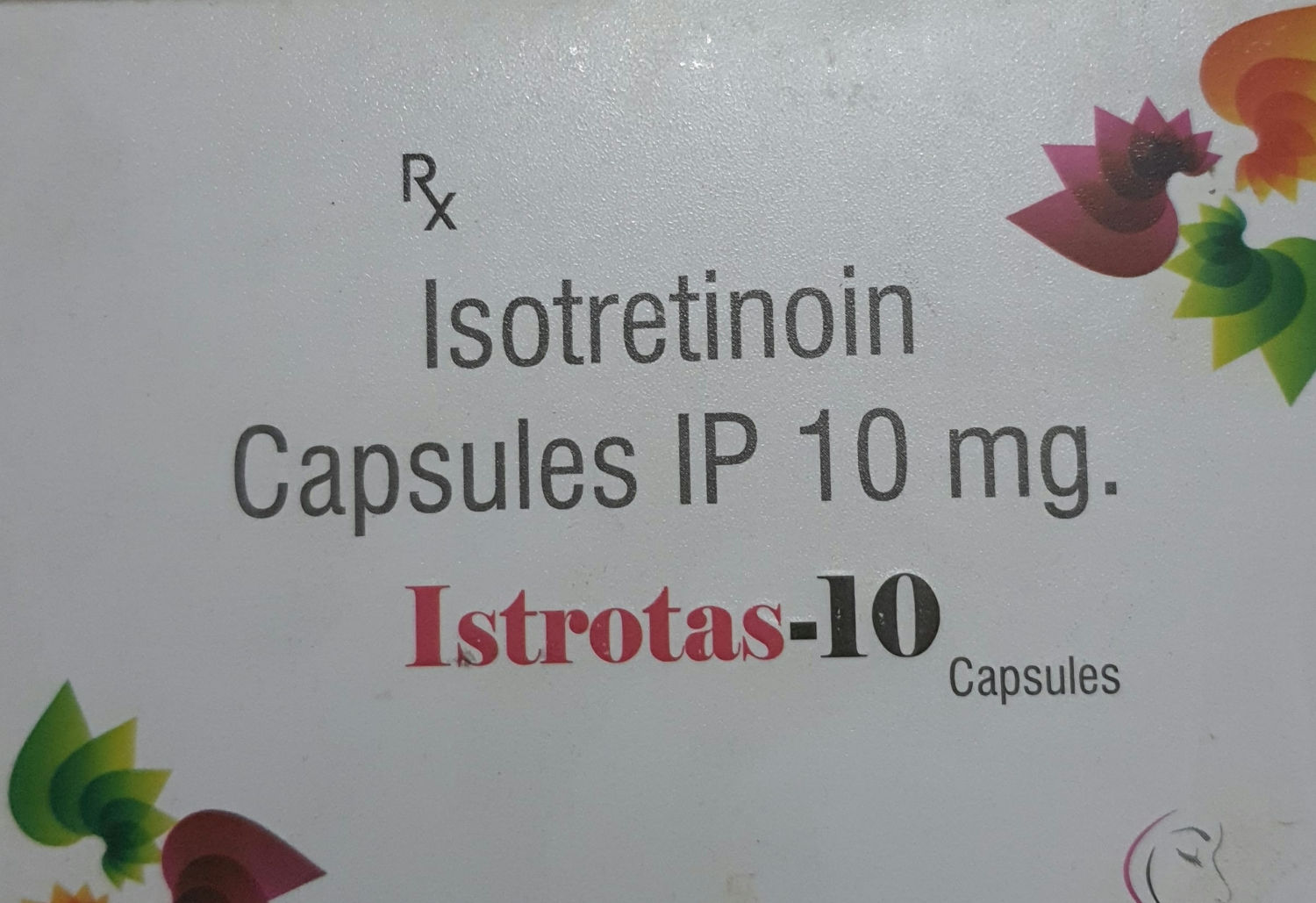 Like Acutret , Isotretinoin 10 mg,10 tablets