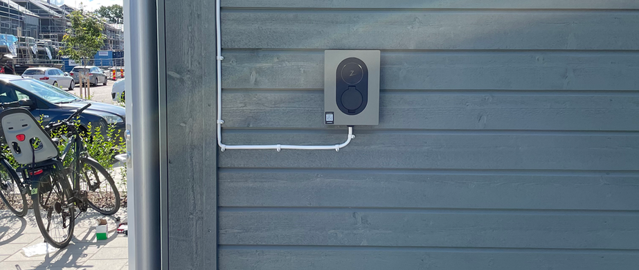 Elbilsladdare installerad i Småland