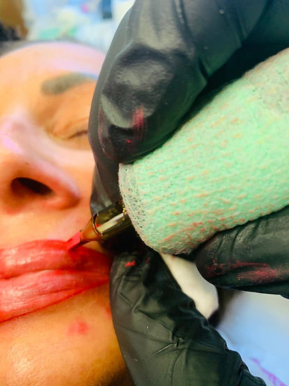 Trucco Permanente delle Labbra. Massimo Mileto Permanent Make Up Artist