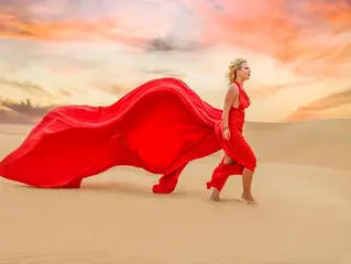 The Elegance of Flying Dress Photography and the Factors That Influence Its Price
