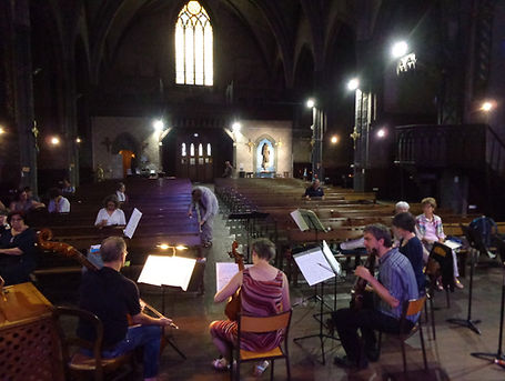 Répétition de l'ensemble La Bernabea à l'église Saint-Vincent