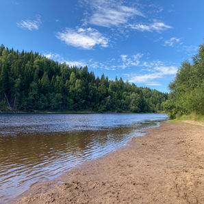 Klarälven ringlar fram