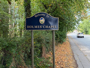 Village Welcome Signs Get a Clean-Up!