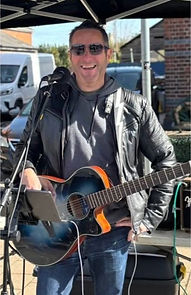 Picture of Darren Elliston