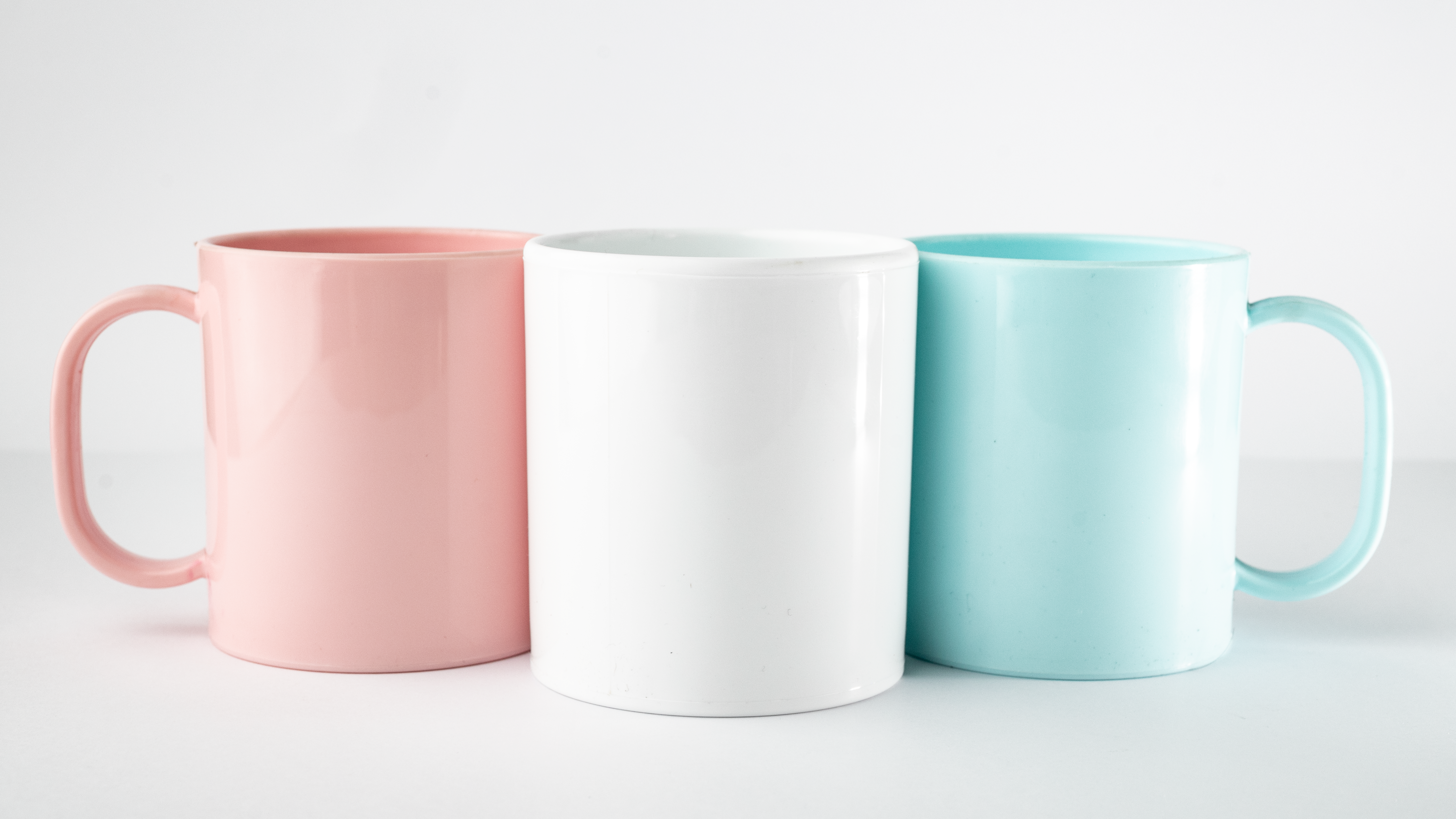 TAZAS PLASTICAS SUBLIMABLES