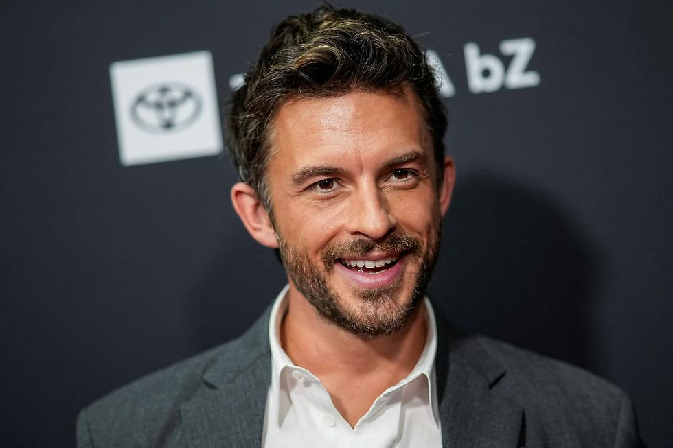 Jonathan Bailey: A Journey of Authenticity and Resilience in the Spotlight