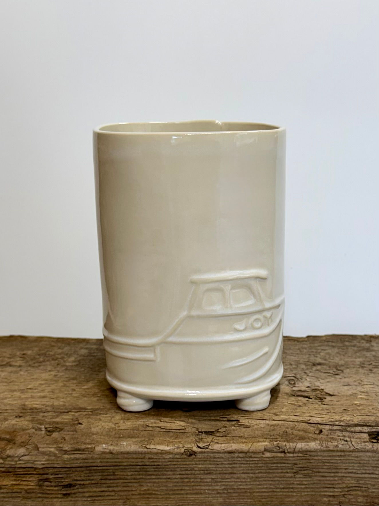 Joy of Leland Footed Utensil Holder
