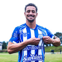 Campeão do interior em 2020, lateral Rômulo retorna ao Esportivo