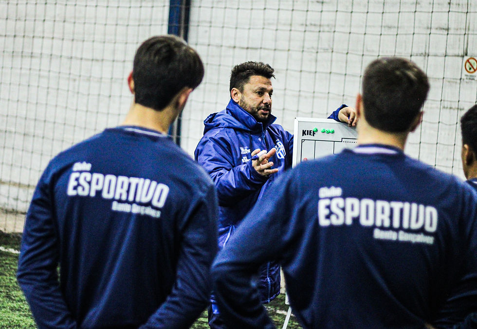 Esportivo inicia atividades em grupo com bola e projeta primeira semana de pré-temporada