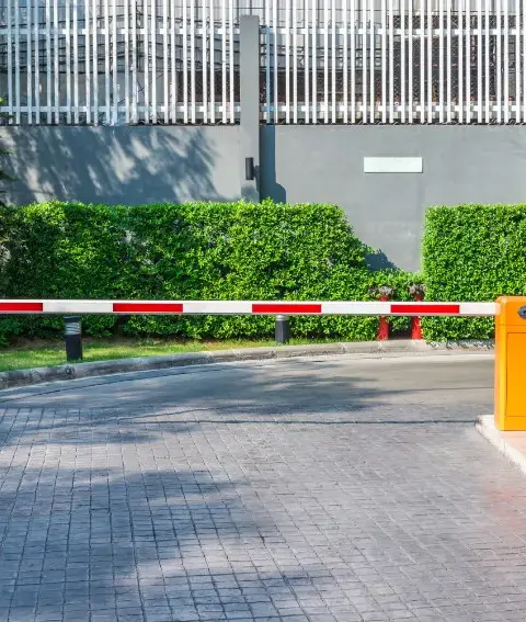 How to Choose the Right Boom Gate Suppliers for Your Project