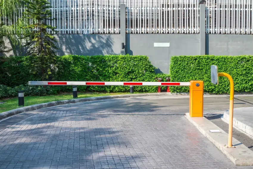 How to Choose the Right Boom Gate Suppliers for Your Project