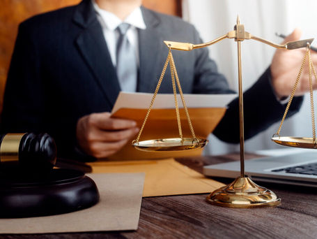 Navigating The Legal Maze: Insights From Expert Defence Lawyers