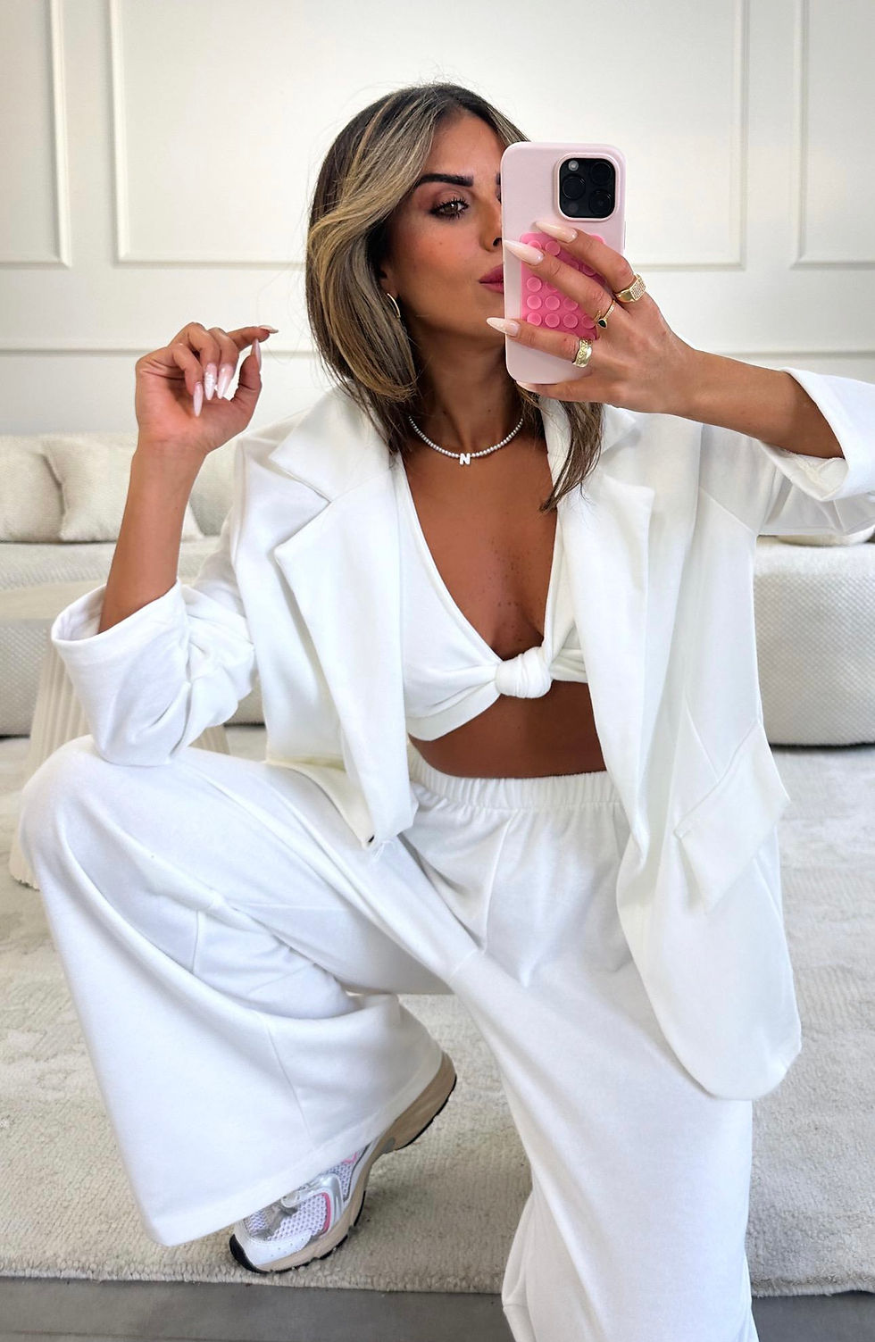 חליפה פוטר לבנה