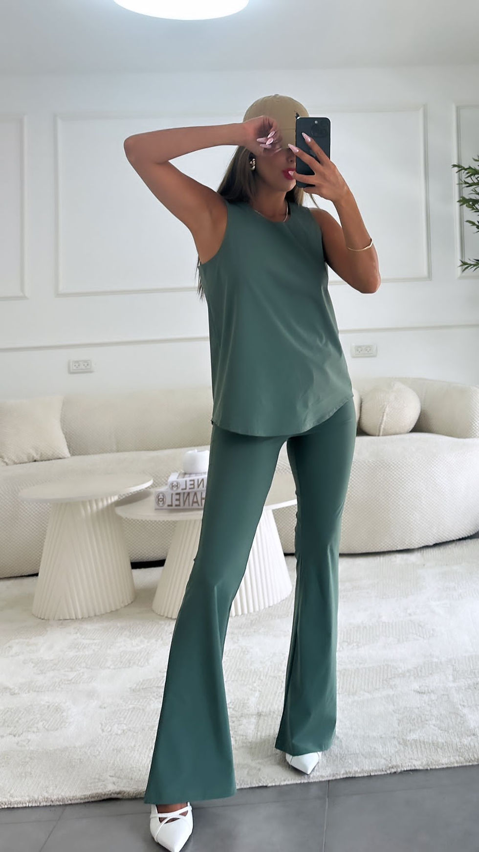 בוטיק בגדי מעצבים