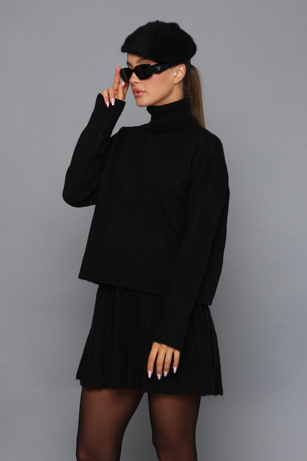 תמונה ממוזערת: חליפות סריג