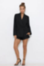 ג׳קט מחויט שחור