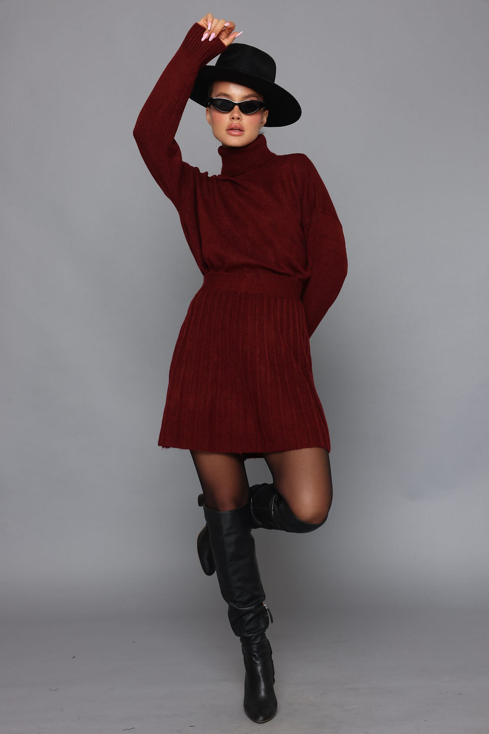 תמונה ממוזערת: חליפות סריג