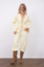 חליפה מחוייטת איזבלה