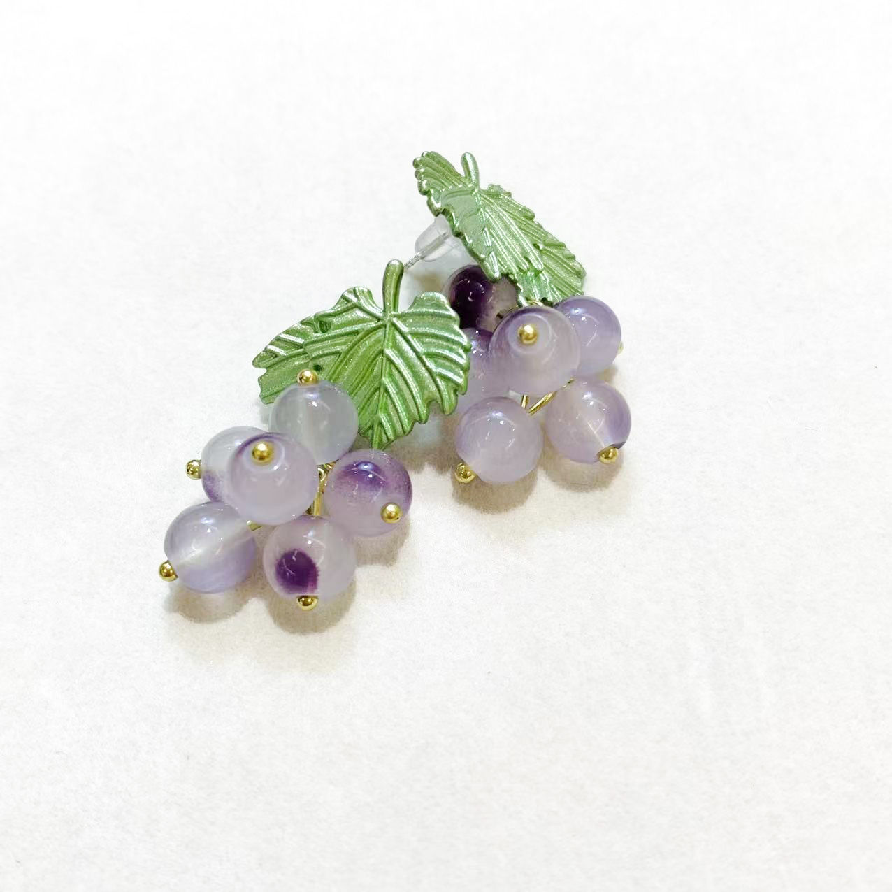 P046グレープビーズイヤリング