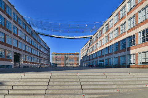 14|15 BAŤŮV INSTITUT ZLÍN