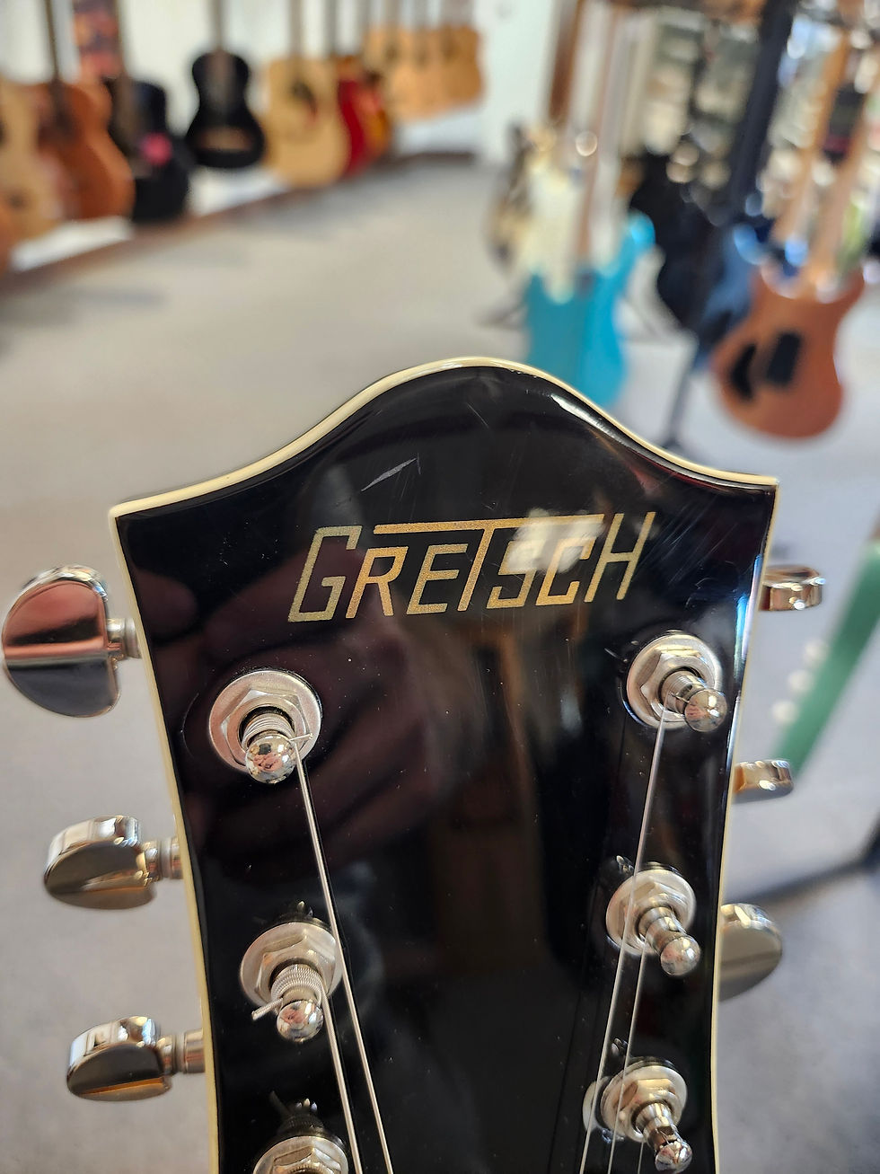 Thumbnail: Used 2019 Gretsch G2420 Hollow Body Electric Guitar Aged Brooklyn Burst w/ Case