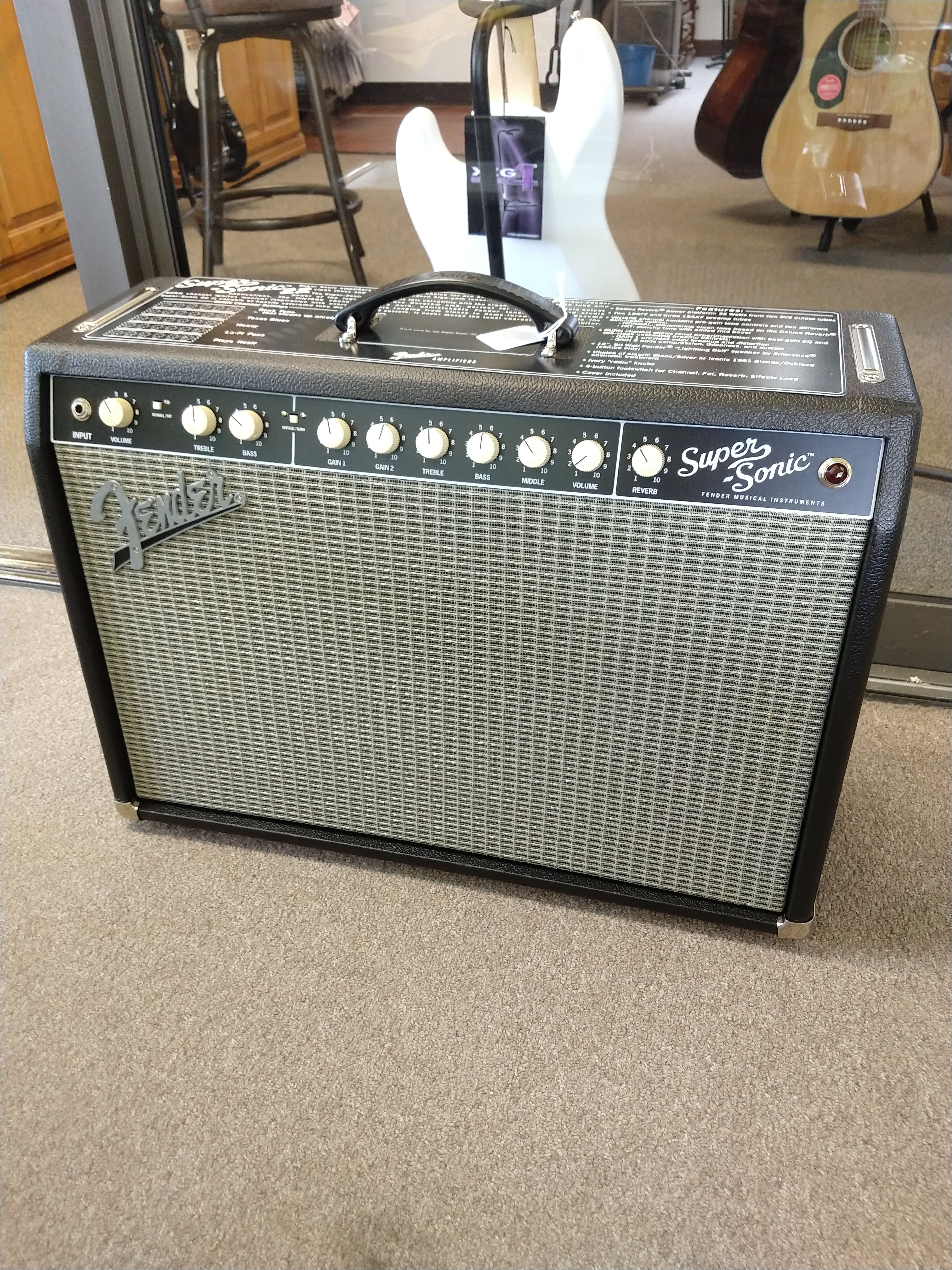 New Fender Super Sonic 22 Combo Amp Black