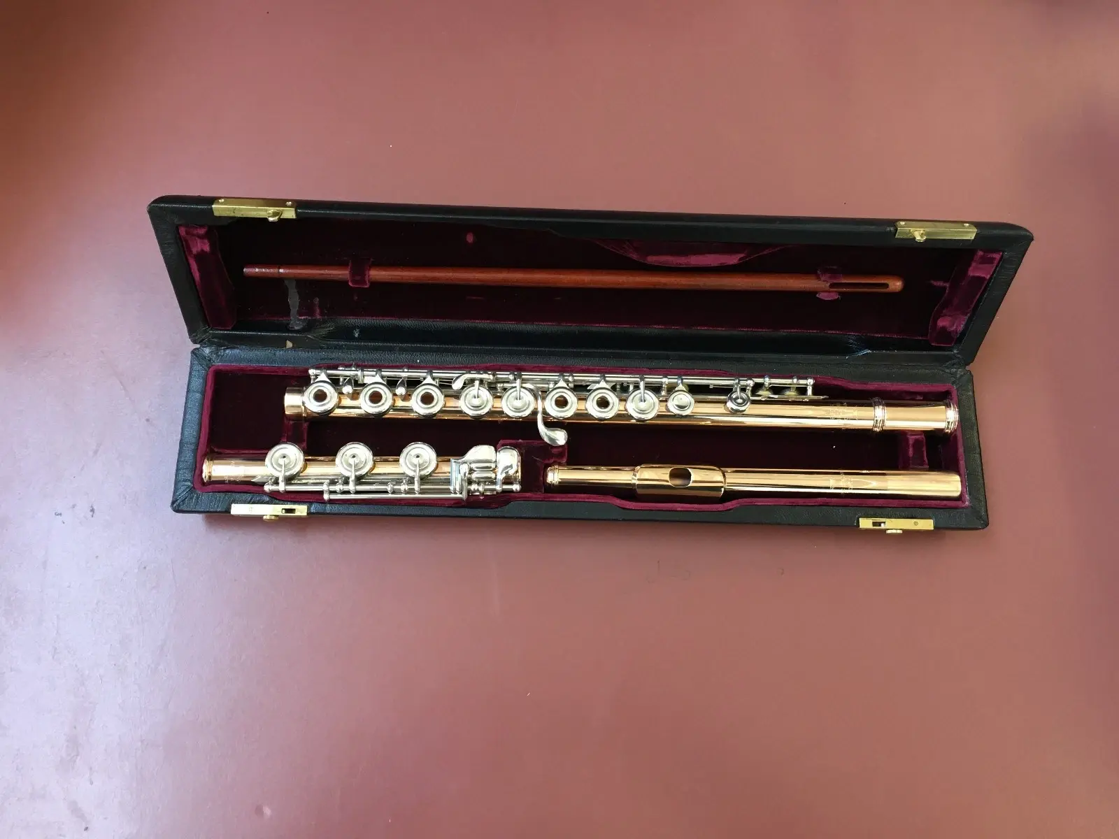 Vintage 1994 V.Q Powell "Handmade Custom" 14K Solid Gold Flute, Silver Keys