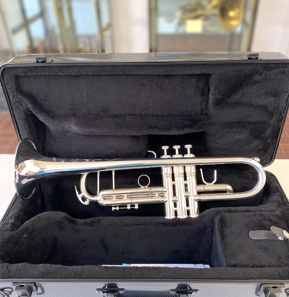 Thumbnail: Mint Open Box King Silver Flair 2055S Bb Silver Trumpet with Case and Mouthpiece